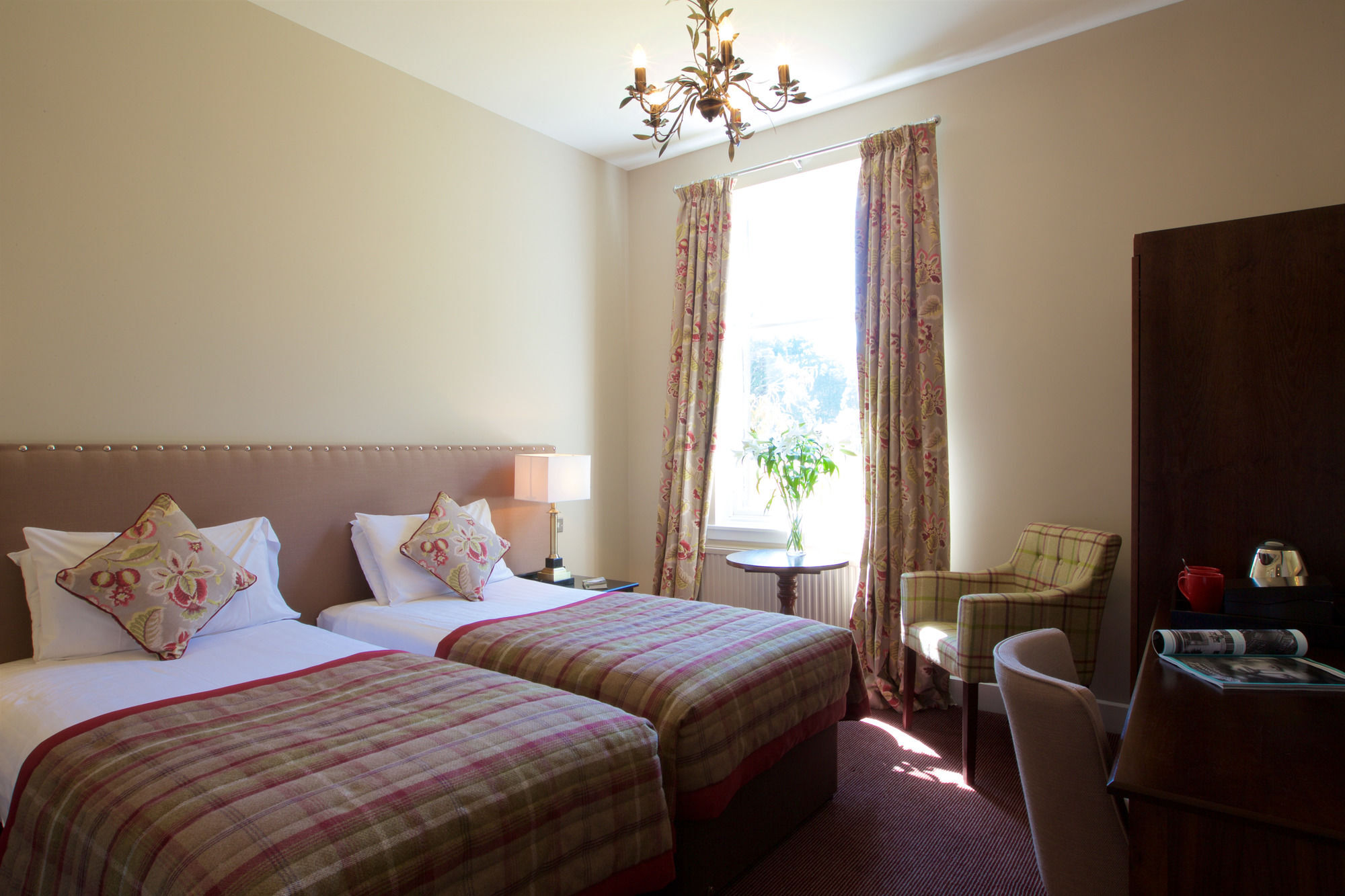 Stonefield Castle Hotel Exterior photo